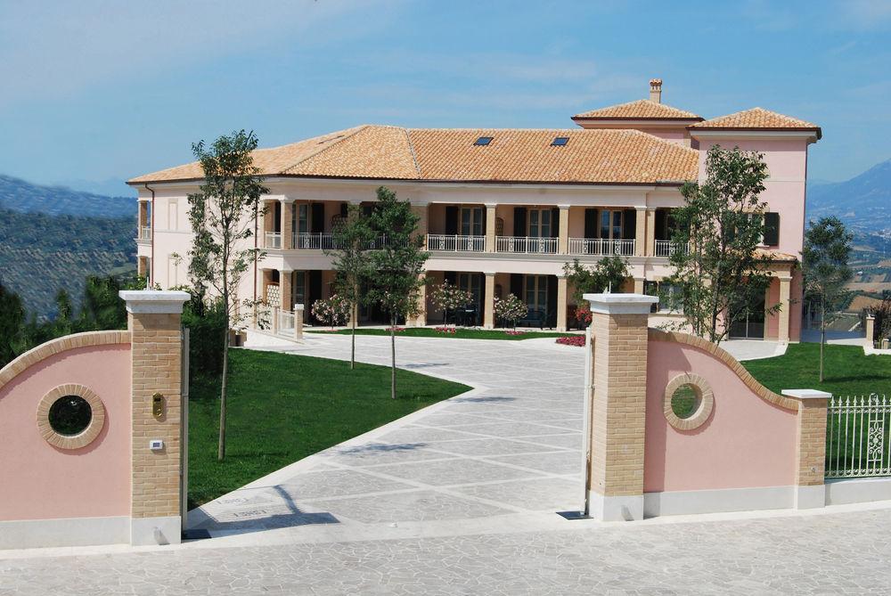 Incantea Resort Tortoreto Extérieur photo