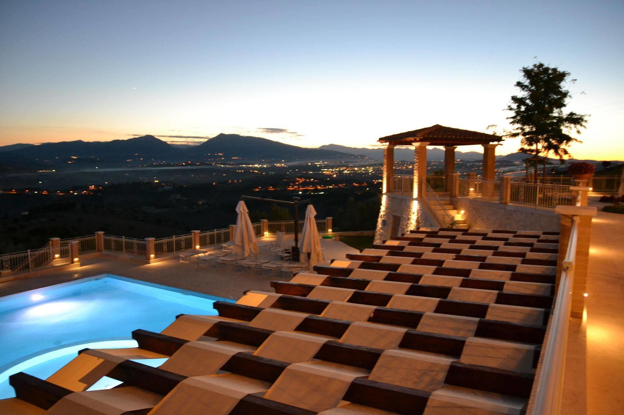 Incantea Resort Tortoreto Extérieur photo
